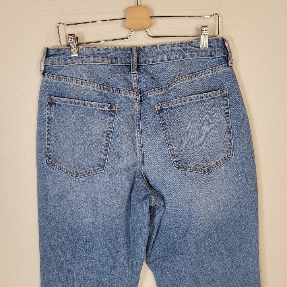 OLD NAVY High Rise Button Fly Curvy OG Loose Jeans Size 14 - Picture 9 of 11